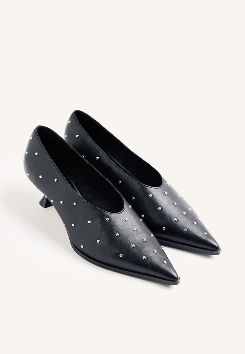 SCARPE TACCO NERE CON BORCHIE