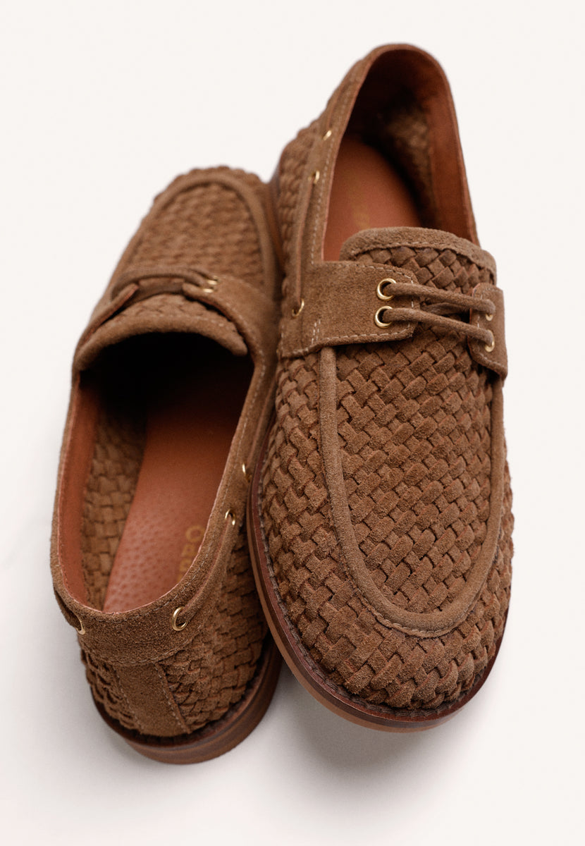 MOCASSINS NAUTIQUES MARRON EN CUIR TRESSÉ
