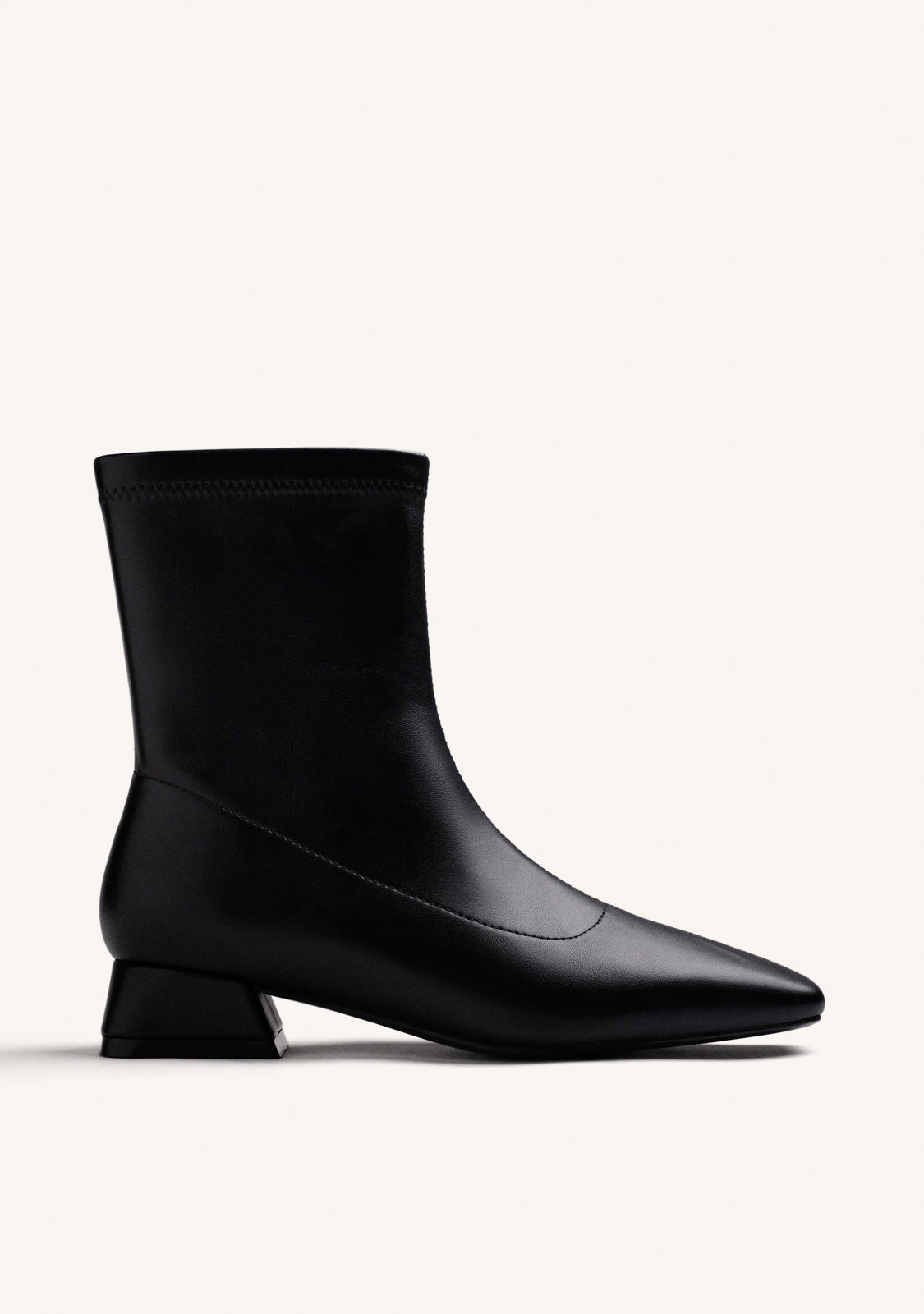 BLACK ELASTIC ANKLE BOOTS