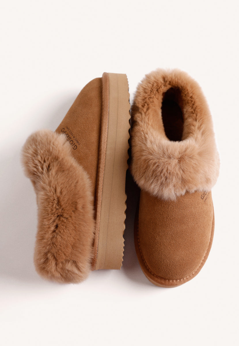BROWN LEATHER CLOGS