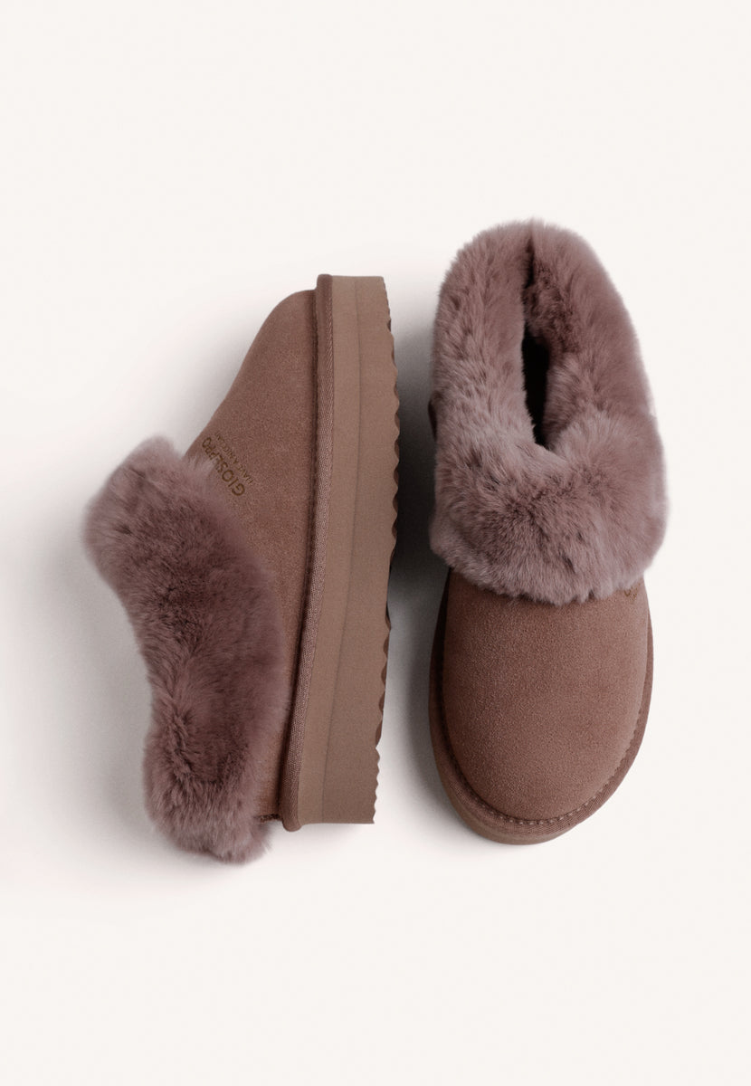 TAUPE LEATHER CLOGS