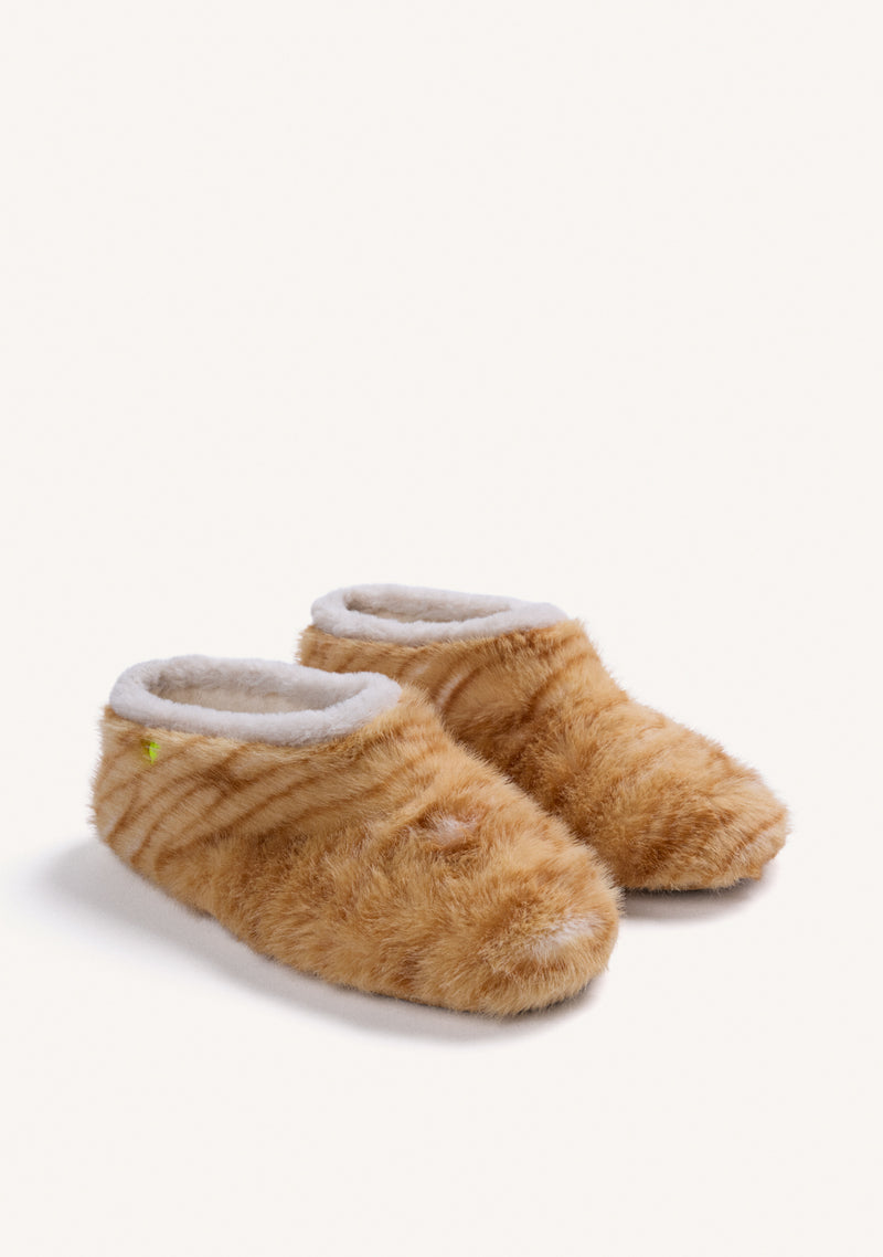 HIGH-TOP HOUSE SLIPPERS WITH ANIMAL PRINT FUR
