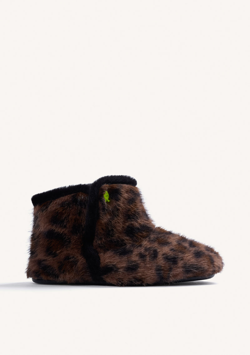 HIGH-TOP ANIMAL PRINT FUR HOUSE SLIPPERS