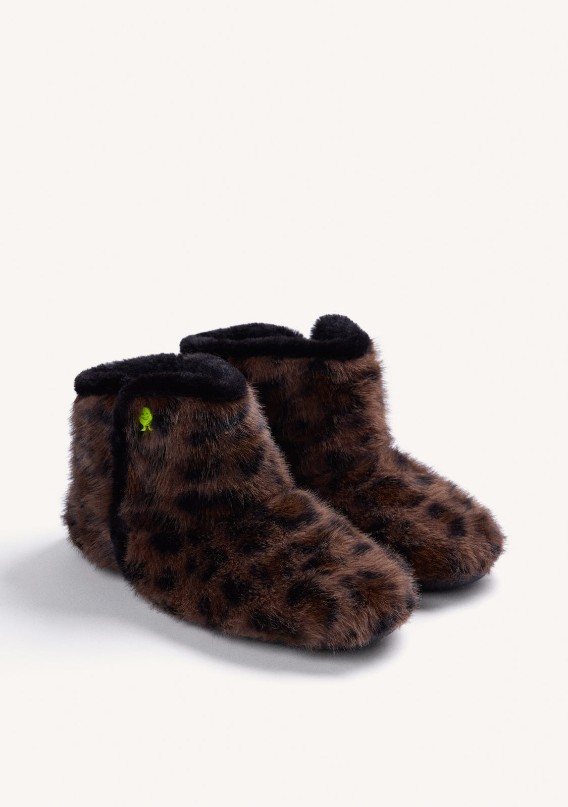 HIGH-TOP ANIMAL PRINT FUR HOUSE SLIPPERS