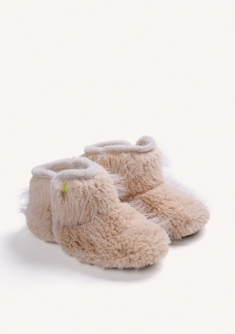 CHAUSSURES D'INTÉRIEUR MONTANTES BEIGE EN FOURRURE