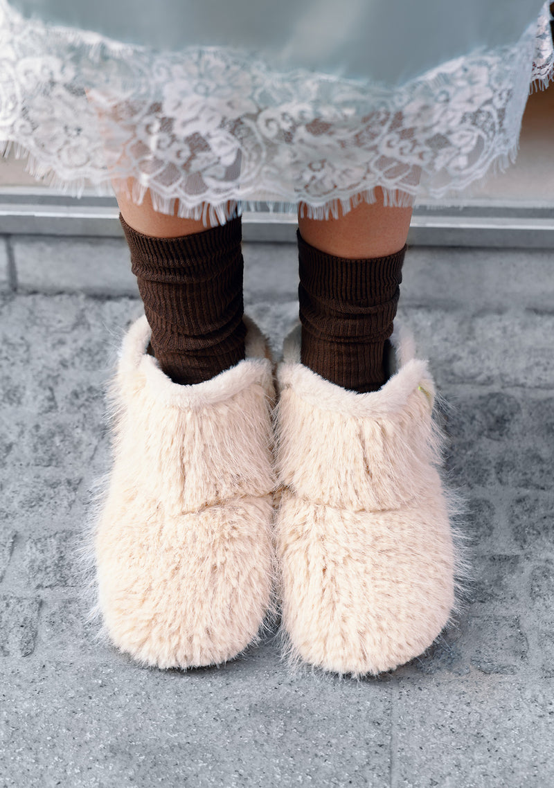 PANTOFOLINE DA CASA BEIGE CON PELO ALTE