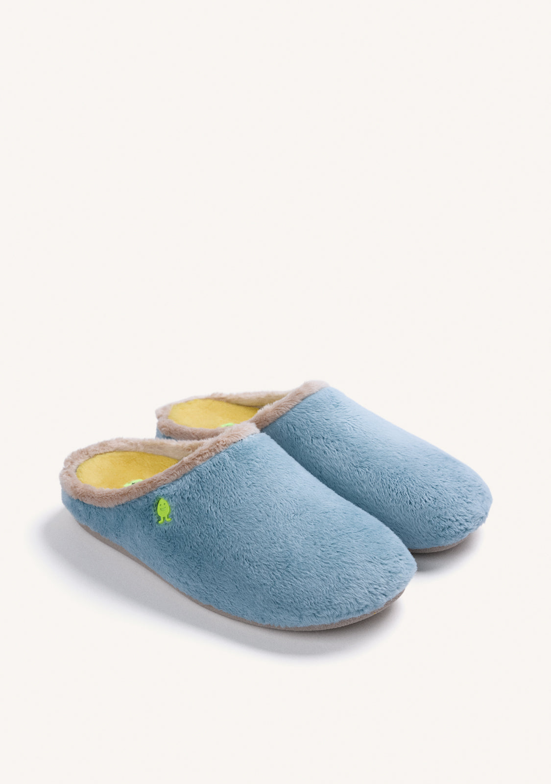 ZAPATILLAS DE CASA AZUL PELO
