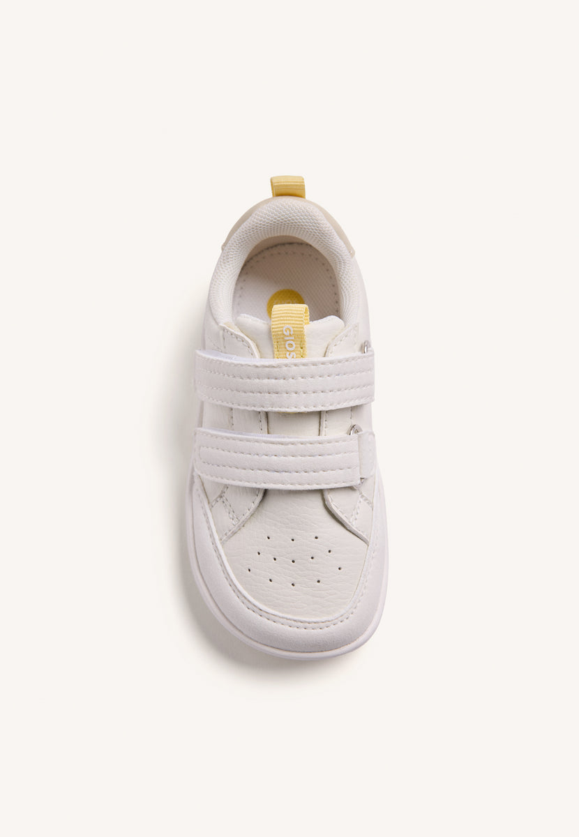 WHITE BAREFOOT SNEAKERS