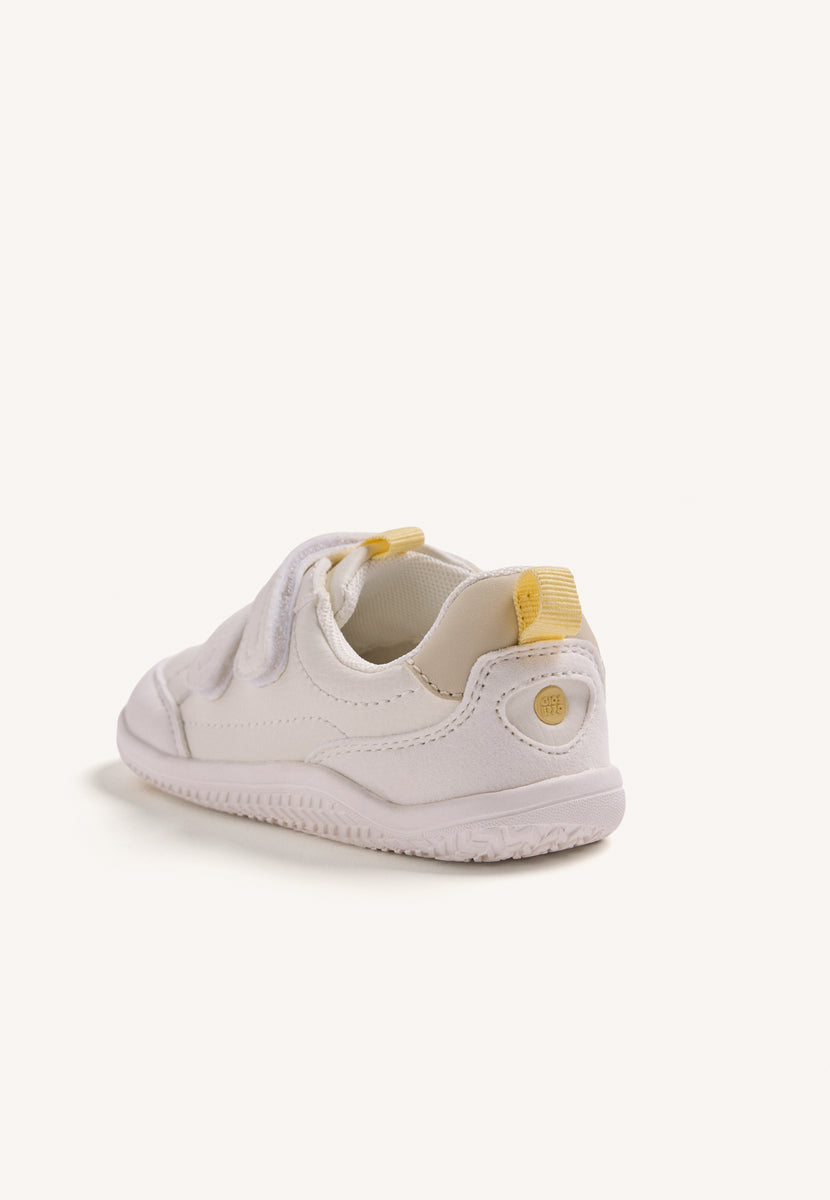 WHITE BAREFOOT SNEAKERS