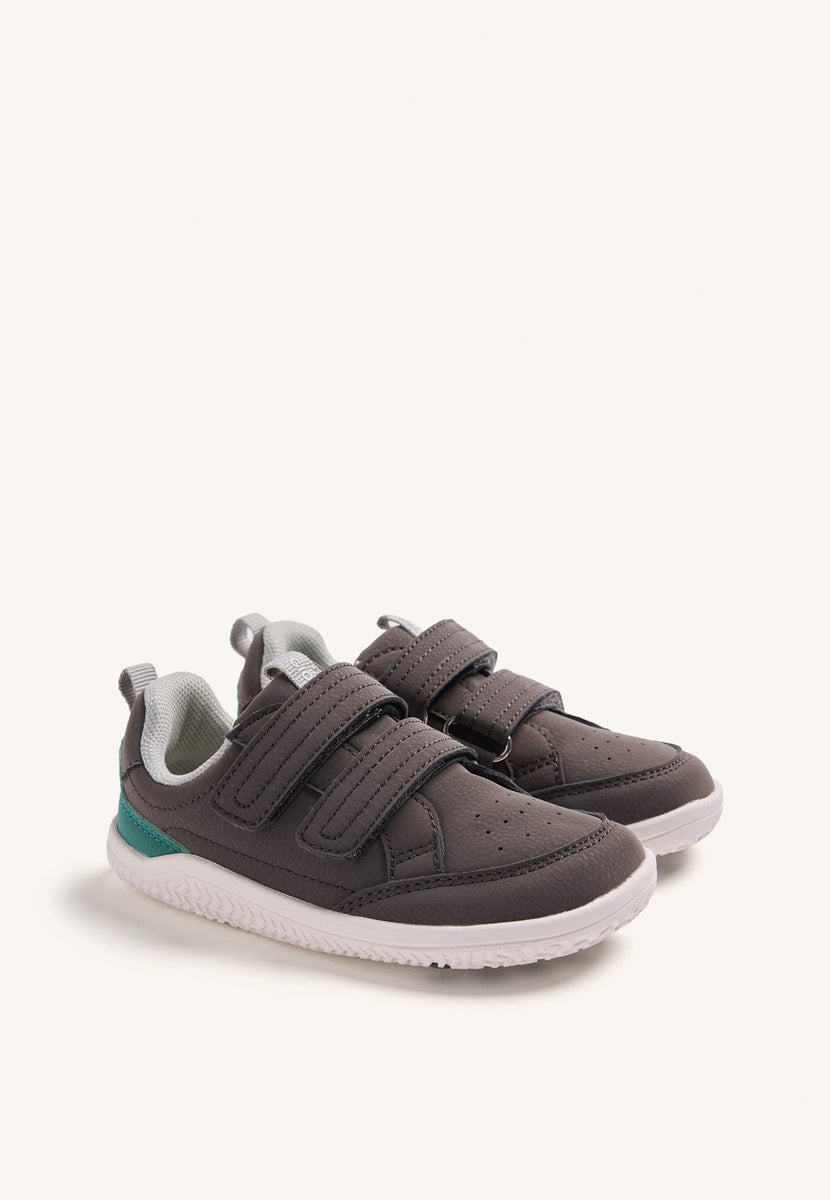 GREY BAREFOOT SNEAKERS