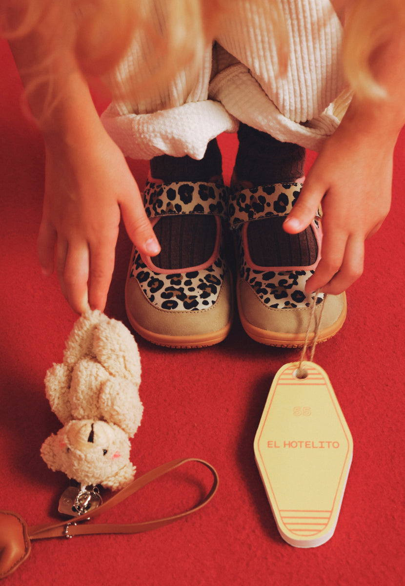 BAILARINAS DEPORTIVAS BAREFOOT ESTAMPADO ANIMAL