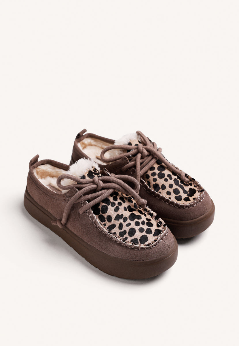 ZOCOLI TAUPE IN PELLE STAMPA ANIMALE