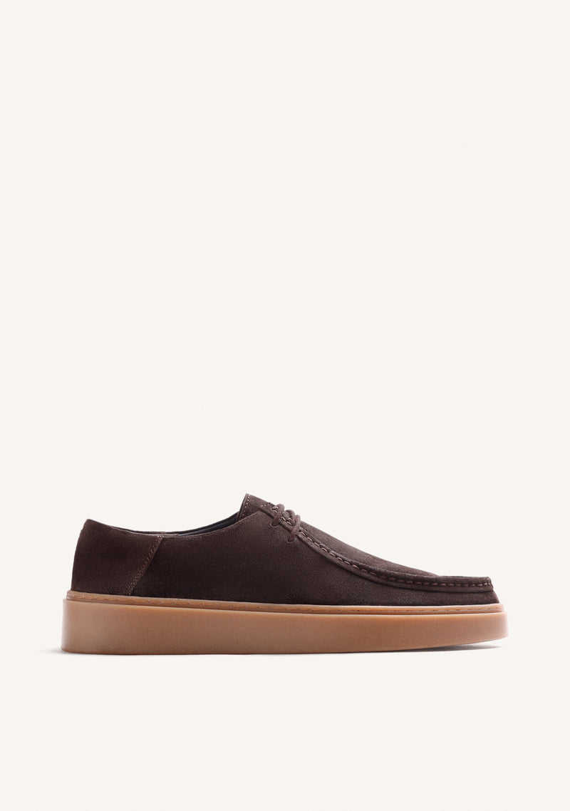 BROWN WALLABEE LEATHER SHOES