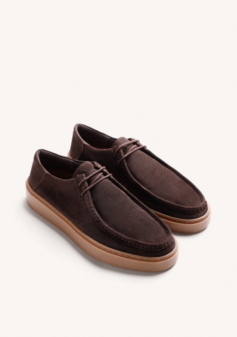 BROWN WALLABEE LEATHER SHOES