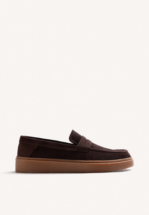 BROWN WALLABEE LEATHER LOAFERS