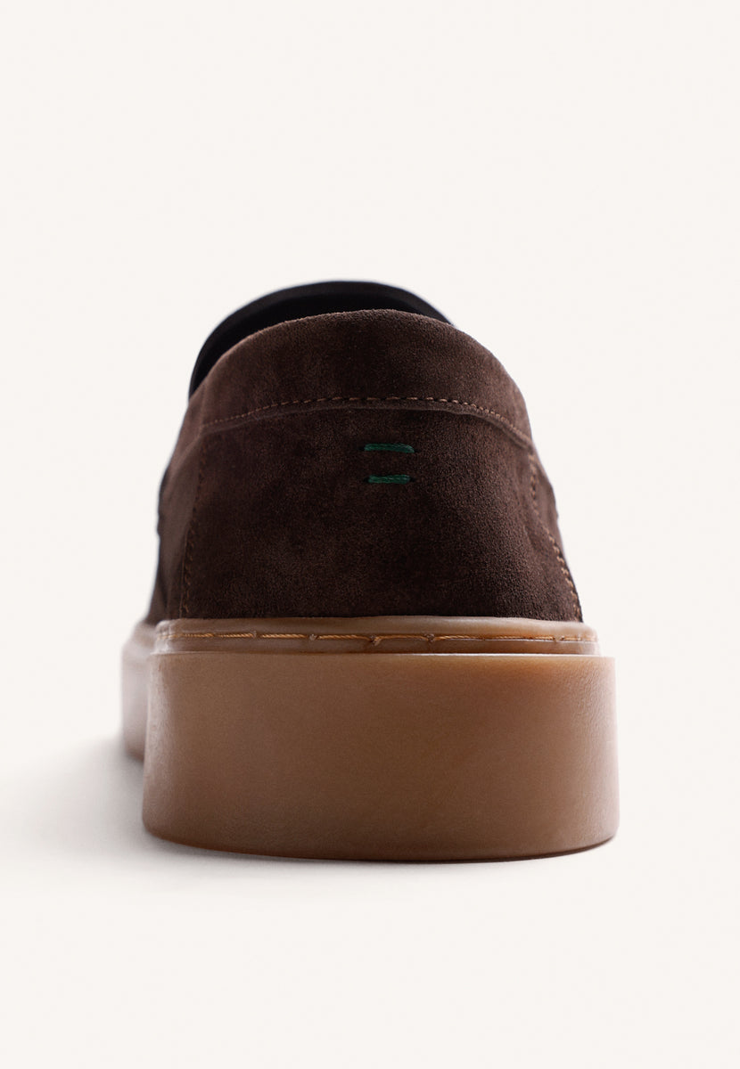 BROWN WALLABEE LEATHER LOAFERS