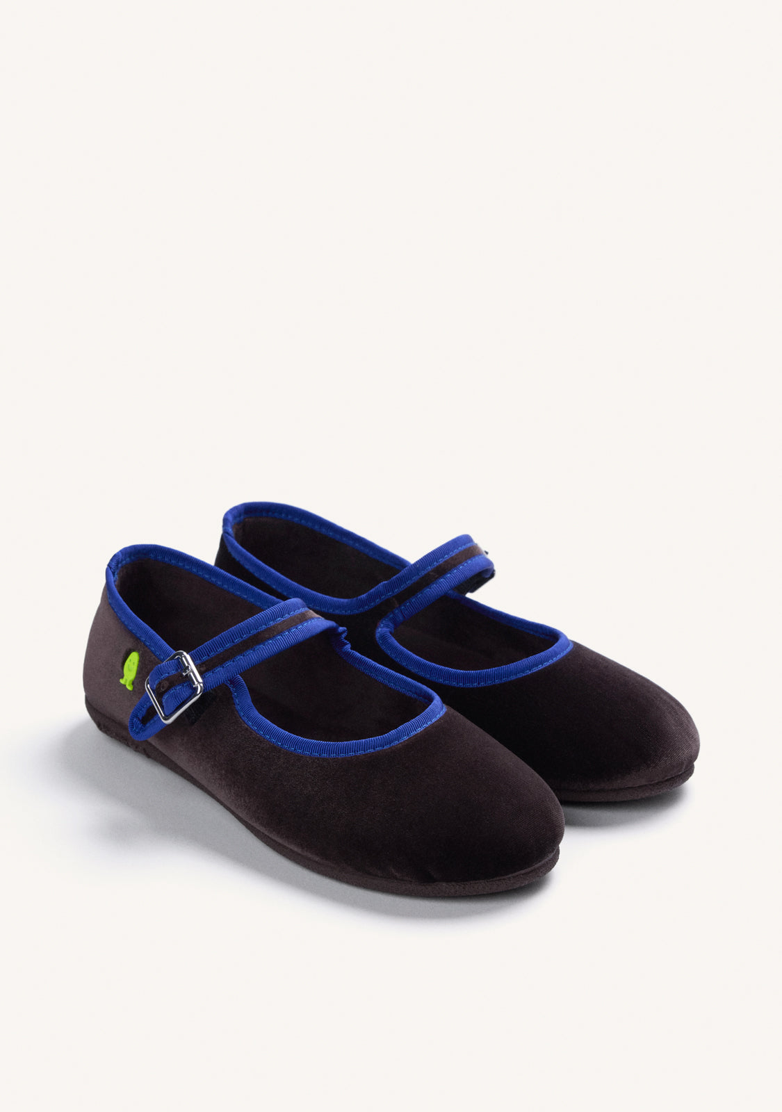 BROWN VELVET MARY-JANE STYLE HOUSE SLIPPERS
