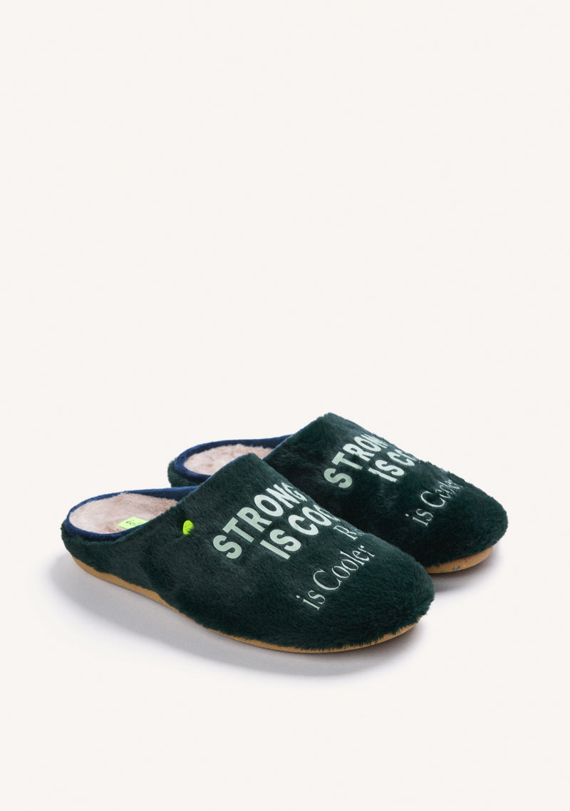 PANTUFAS VERDES DE PELO COM TEXTO