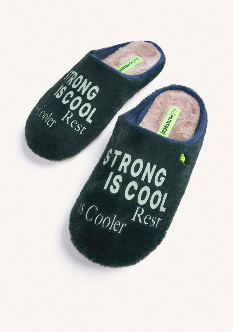 PANTUFAS VERDES DE PELO COM TEXTO
