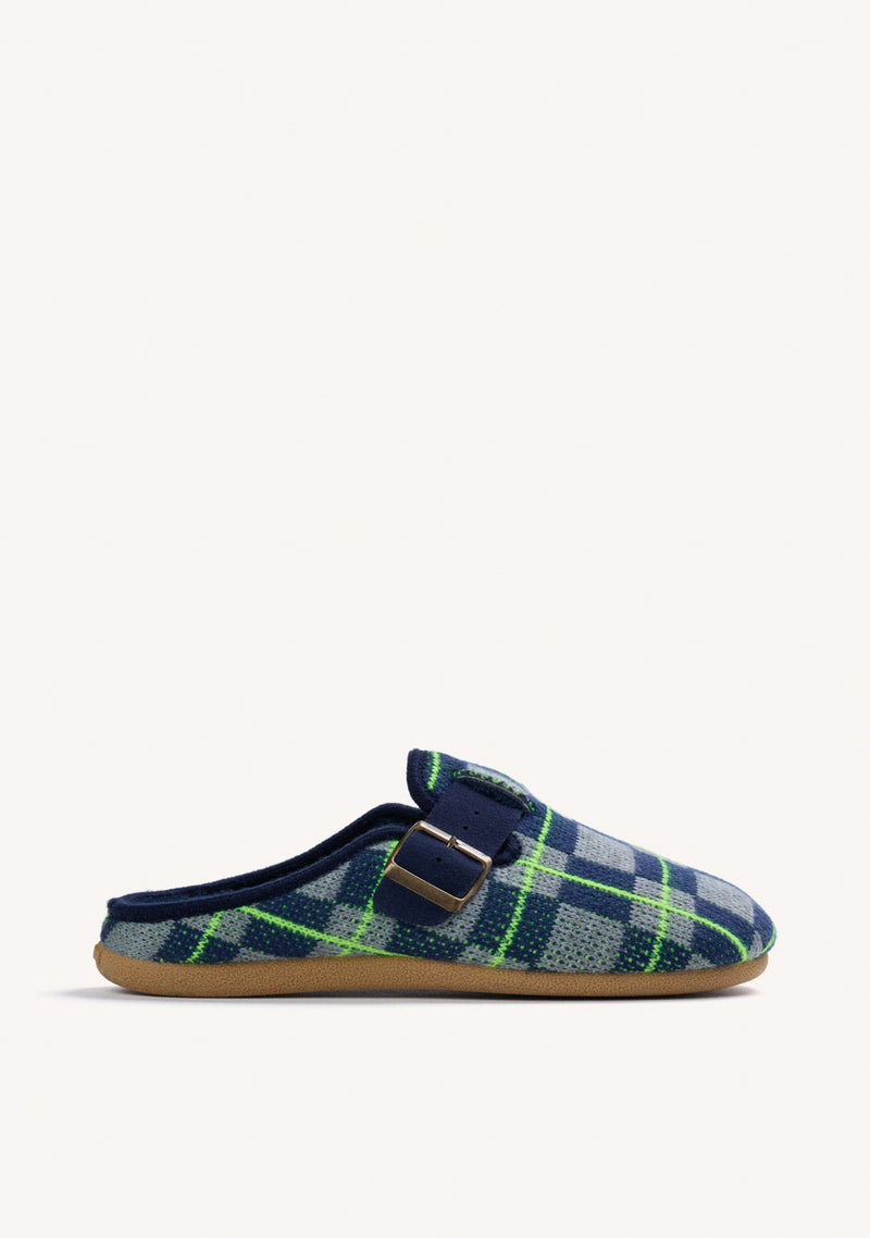 BLUE HOUSE SLIPPERS CLOG-STYLE WITH FUR