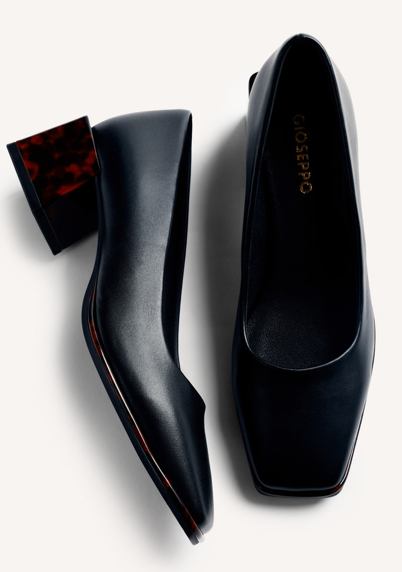 ELEGANT BROWN HEEL SHOES