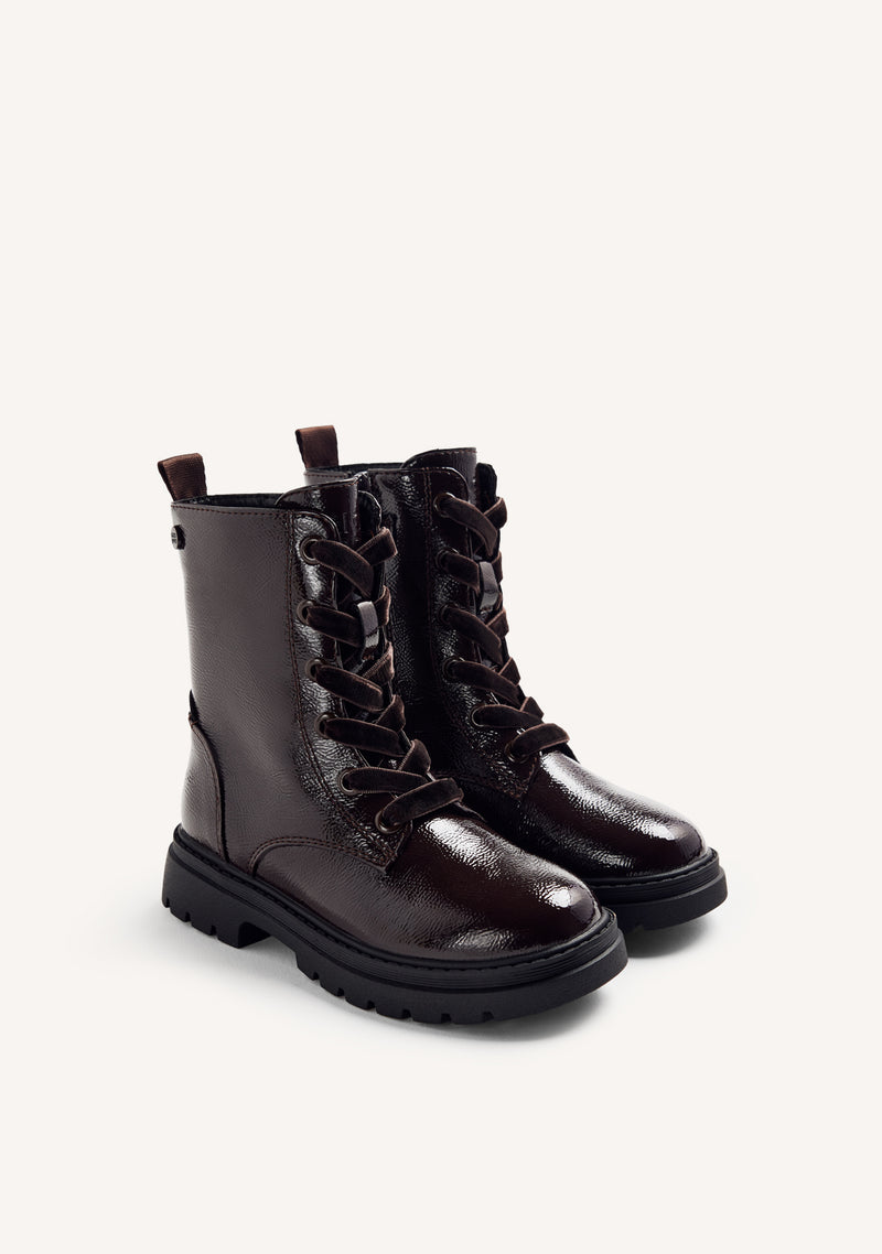 BOTAS MARRONS EFEITO VERNIZ