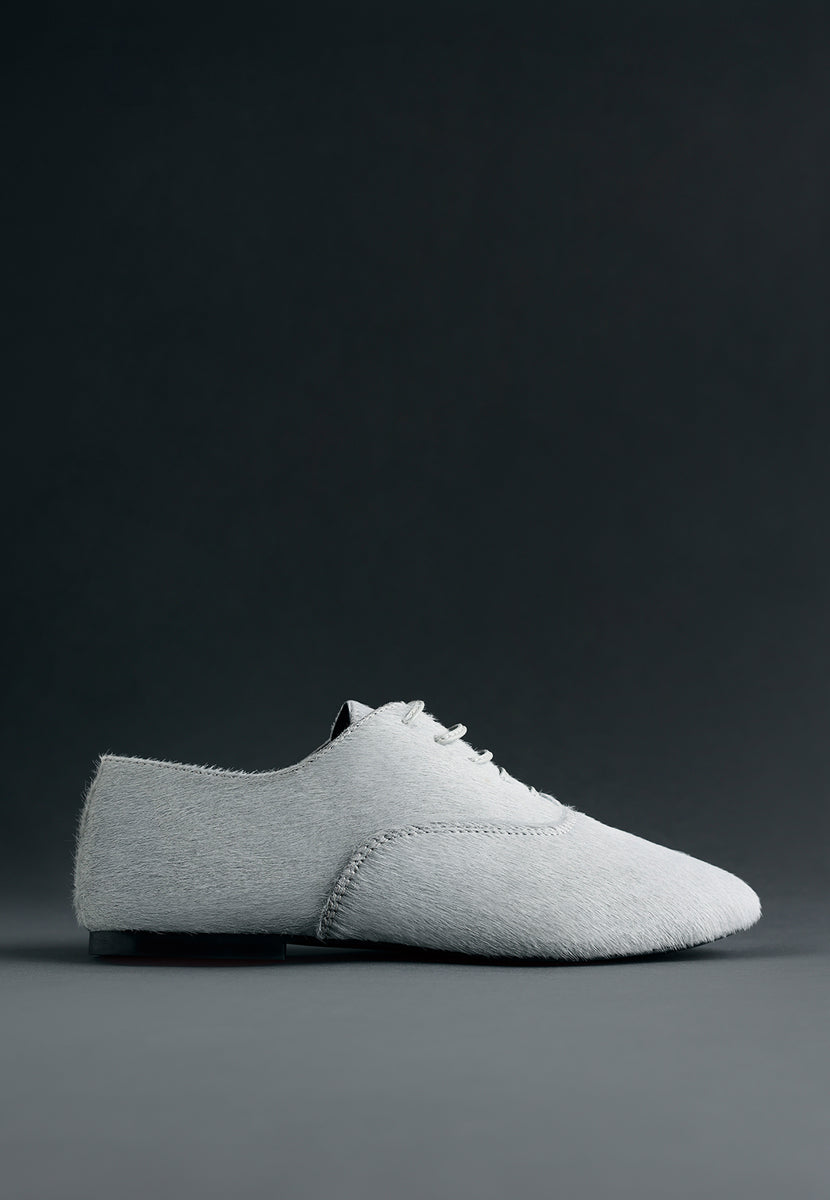 GREY LEATHER FLAT SHOES BY MELYSSA PINTO