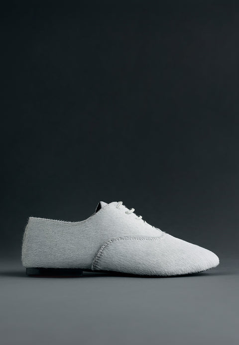 GREY LEATHER FLAT SHOES BY MELYSSA PINTO