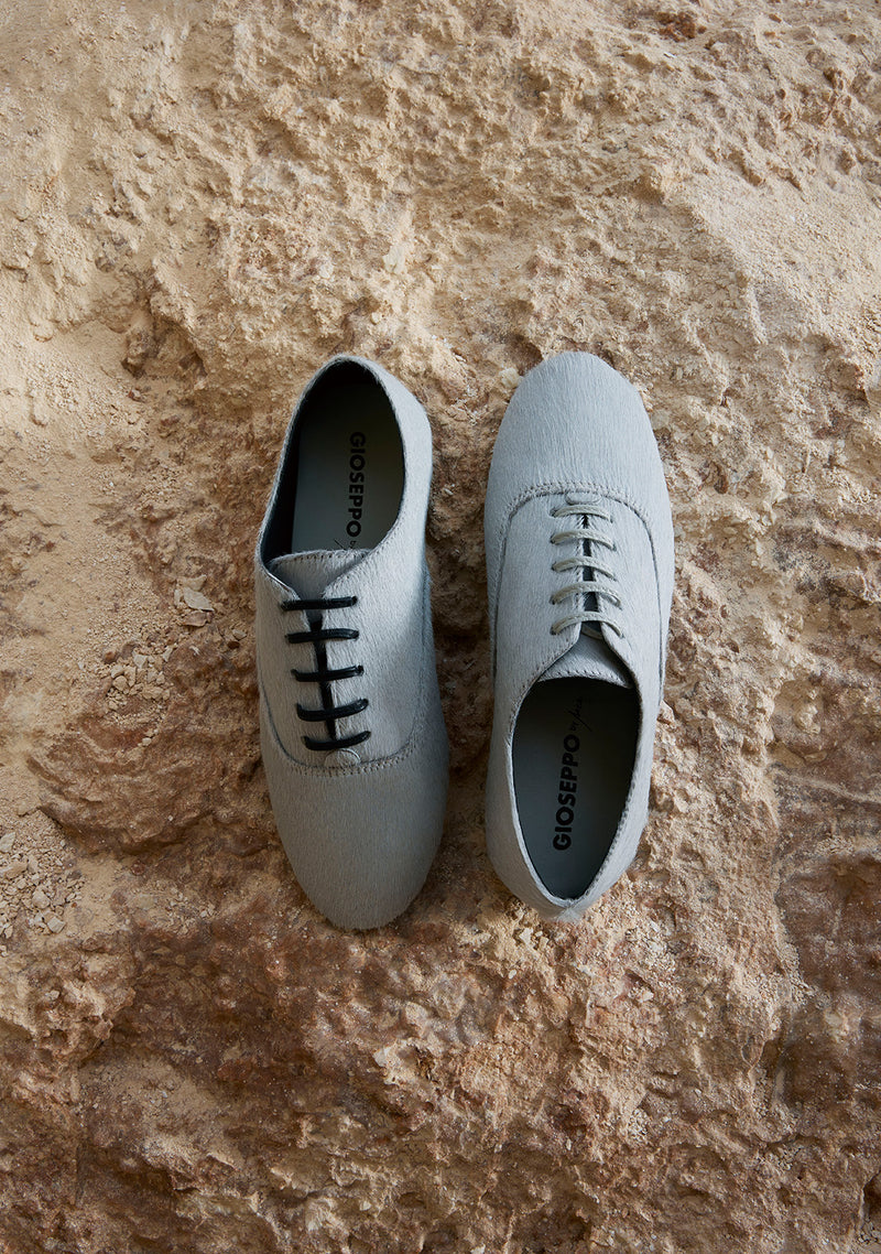 GREY LEATHER FLAT SHOES BY MELYSSA PINTO