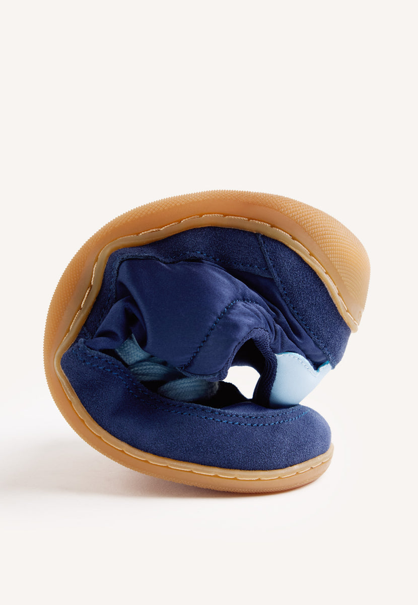 NAVY BLUE BAREFOOT LEATHER SNEAKERS