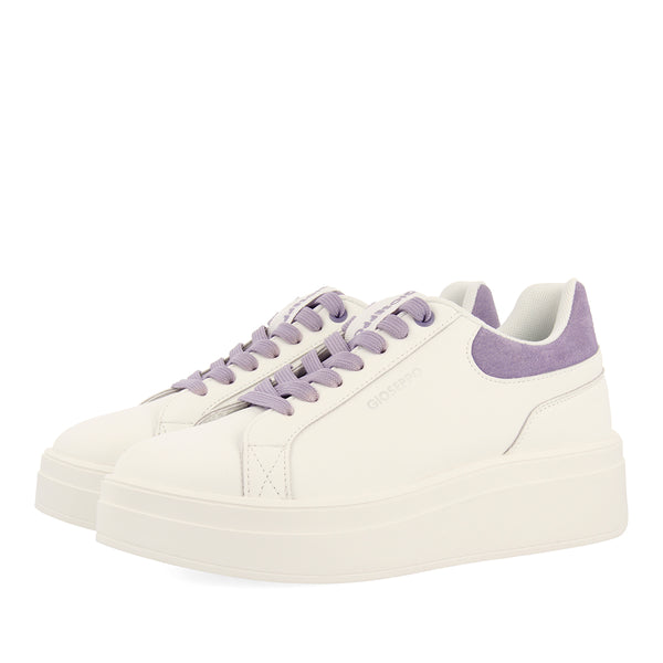 SNEAKERS BLANCAS CON PLATAFORMA Y DETALLES LILAS PARA MUJER