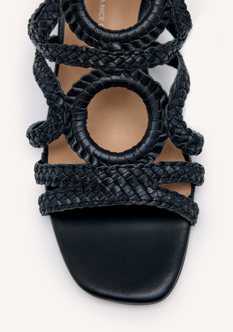 SANDALIAS PIEL TRENZADA