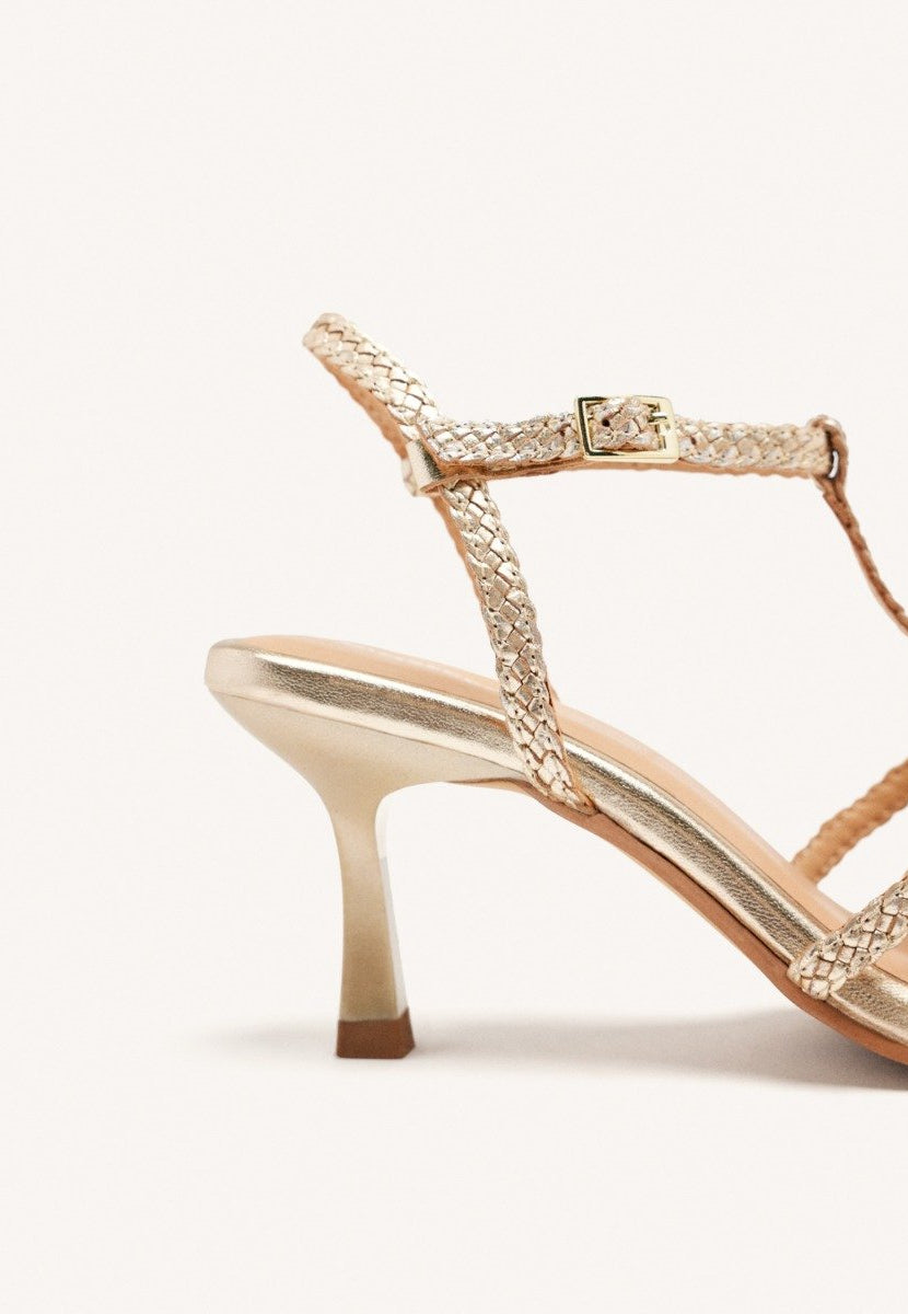 SANDALIAS PIEL TRENZADA