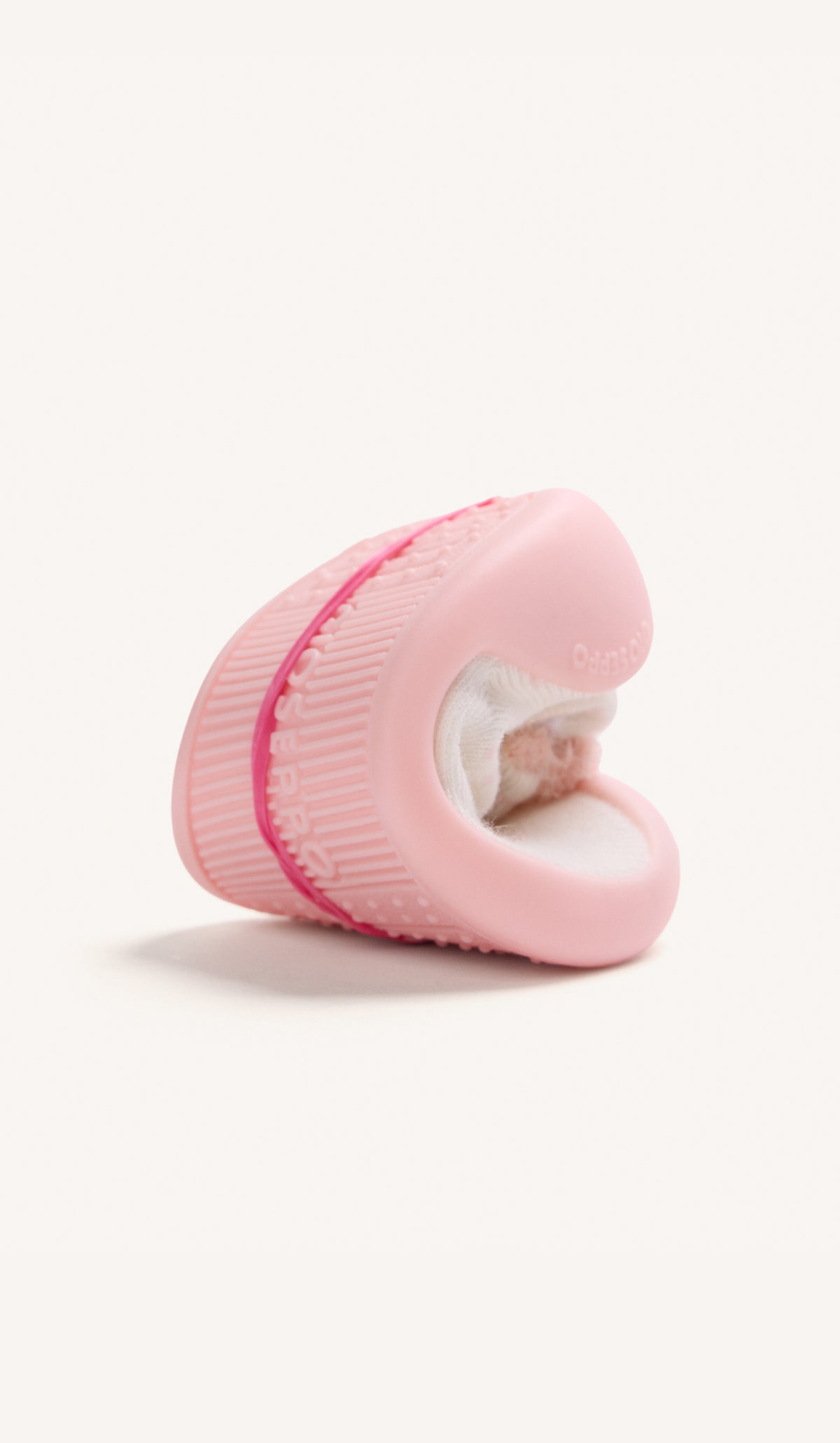 Flexible and twistable