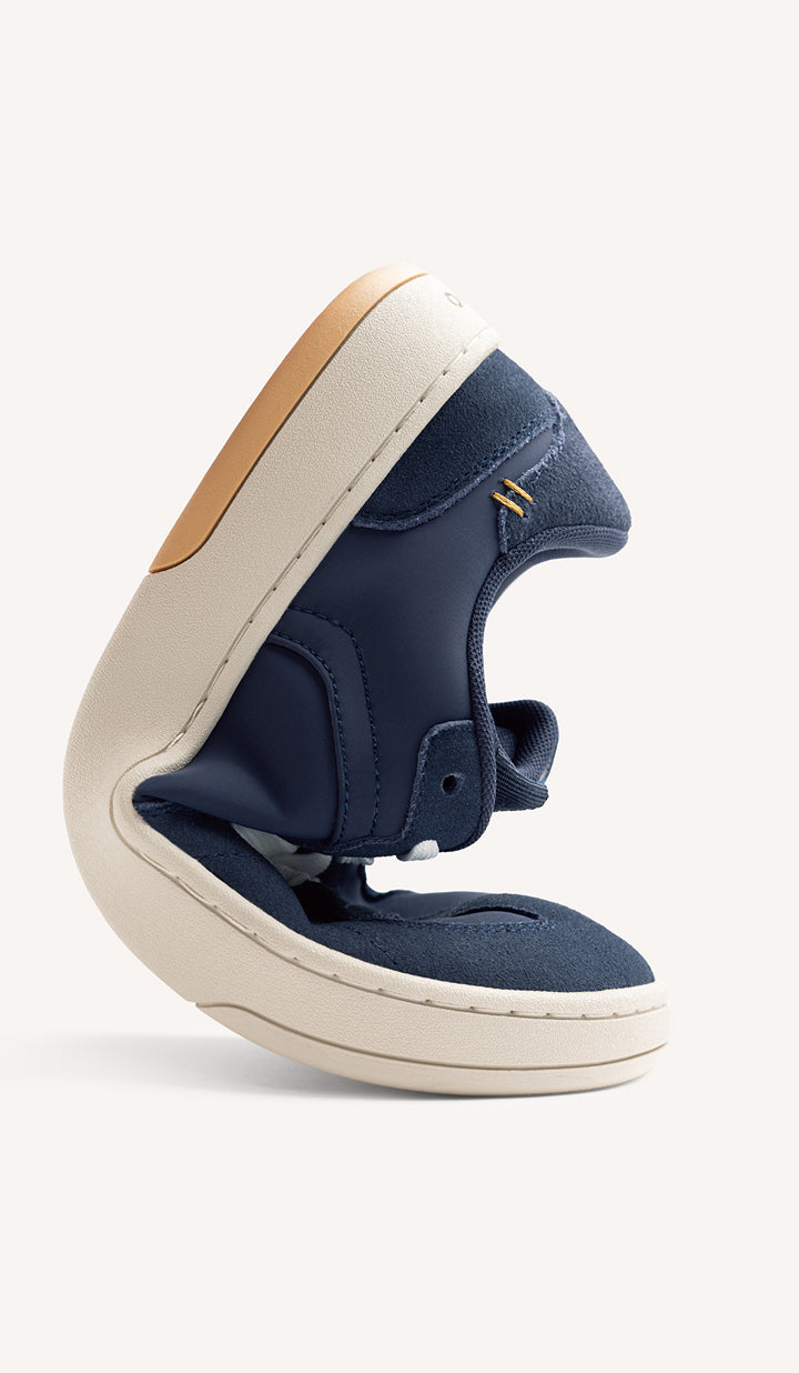 Flexible and twistable