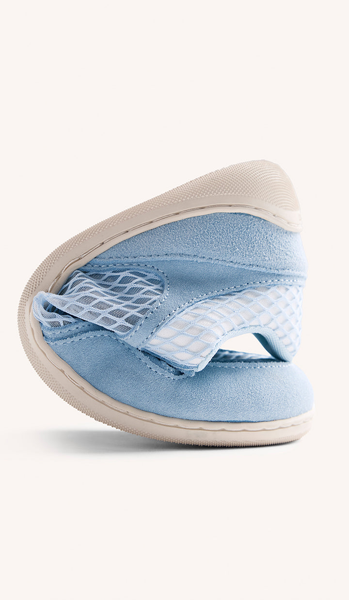 Flexible y torsionable 