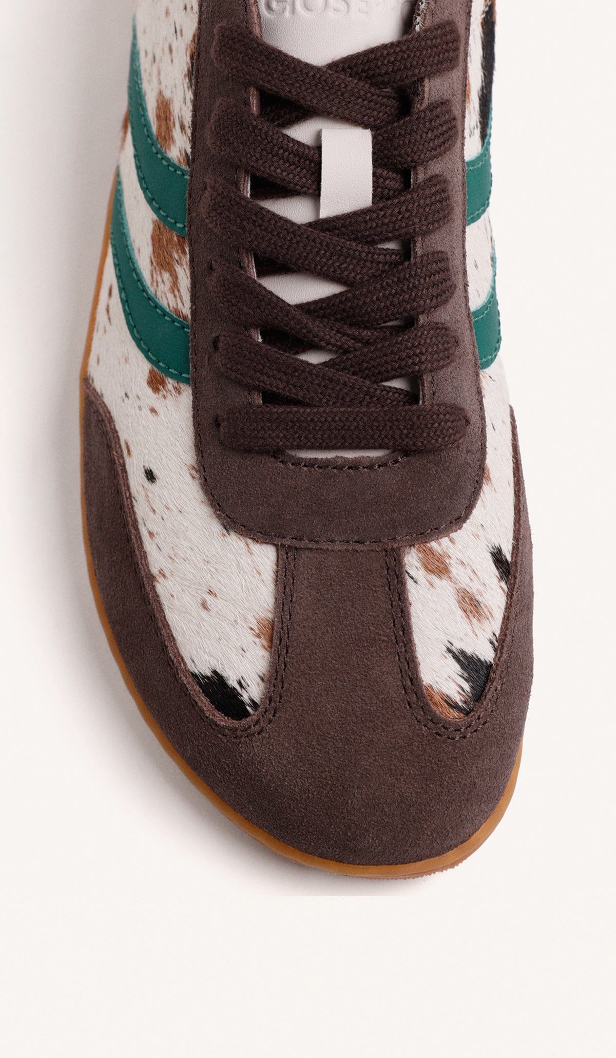 Wide toe box