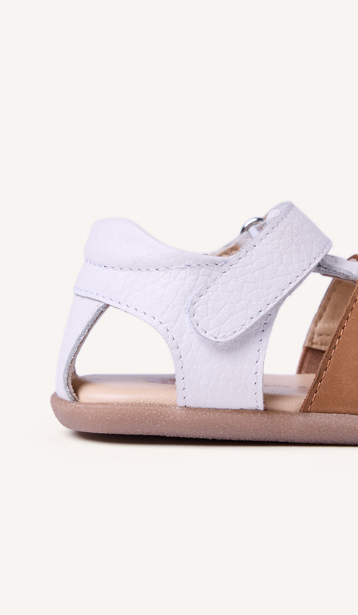 Adjustable fastenings