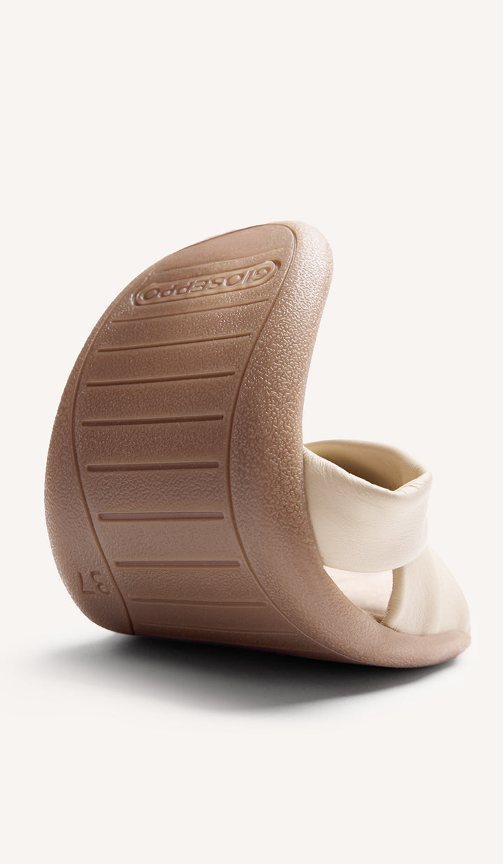 Flexible y torsionable 