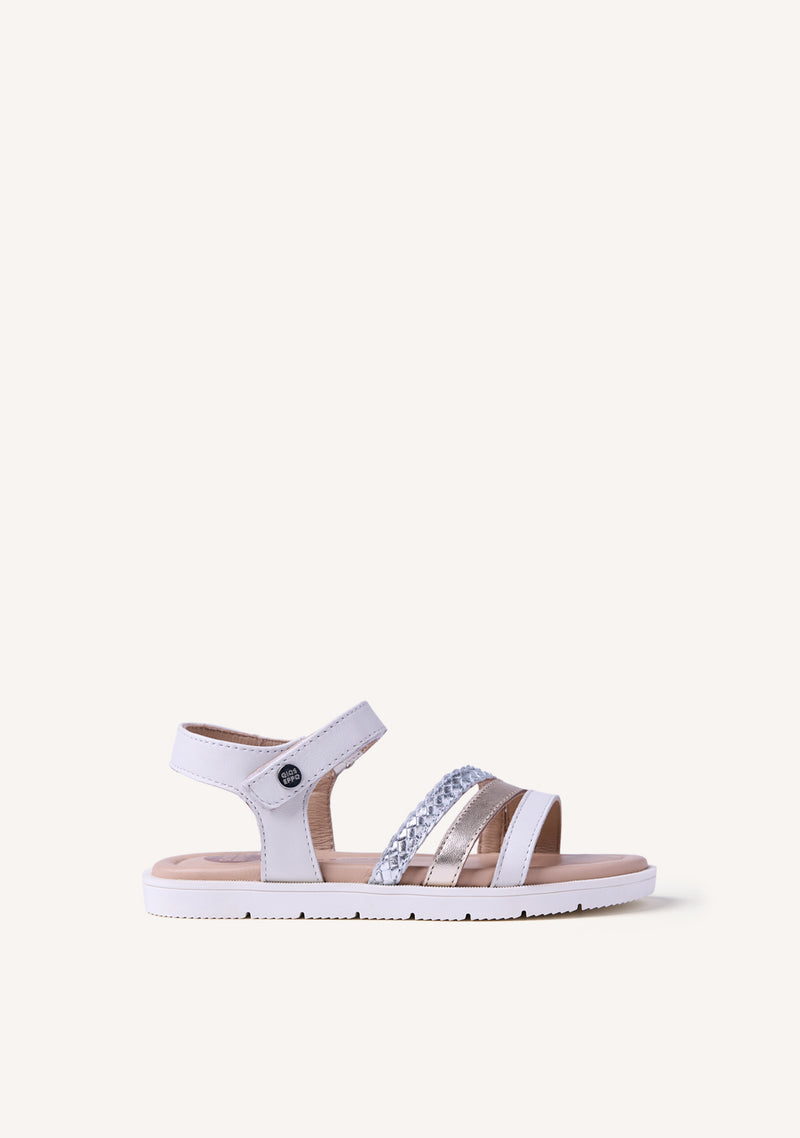 SANDALIAS PIEL TRENZADA BRILLO BUKOBA