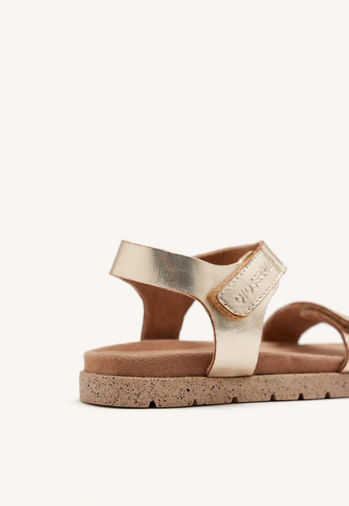 SANDALIAS DORADAS DE PIEL CON CIERRES AJUSTABLES Y PLANTA TIPO BIO PARA NIÑO Y NIÑA BUDE