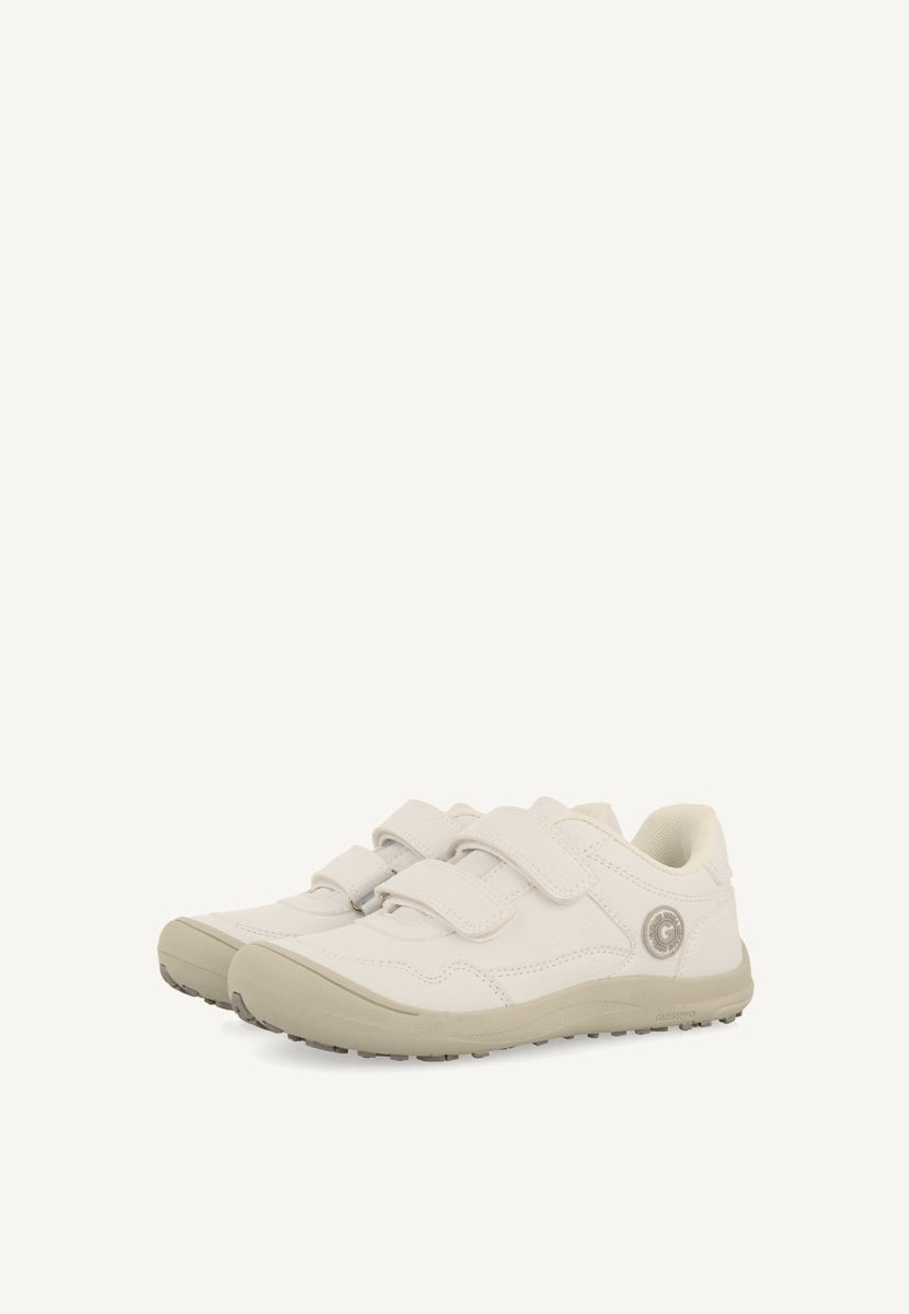 SNEAKERS COLEGIALES TIPO BAMBAS GARDONY