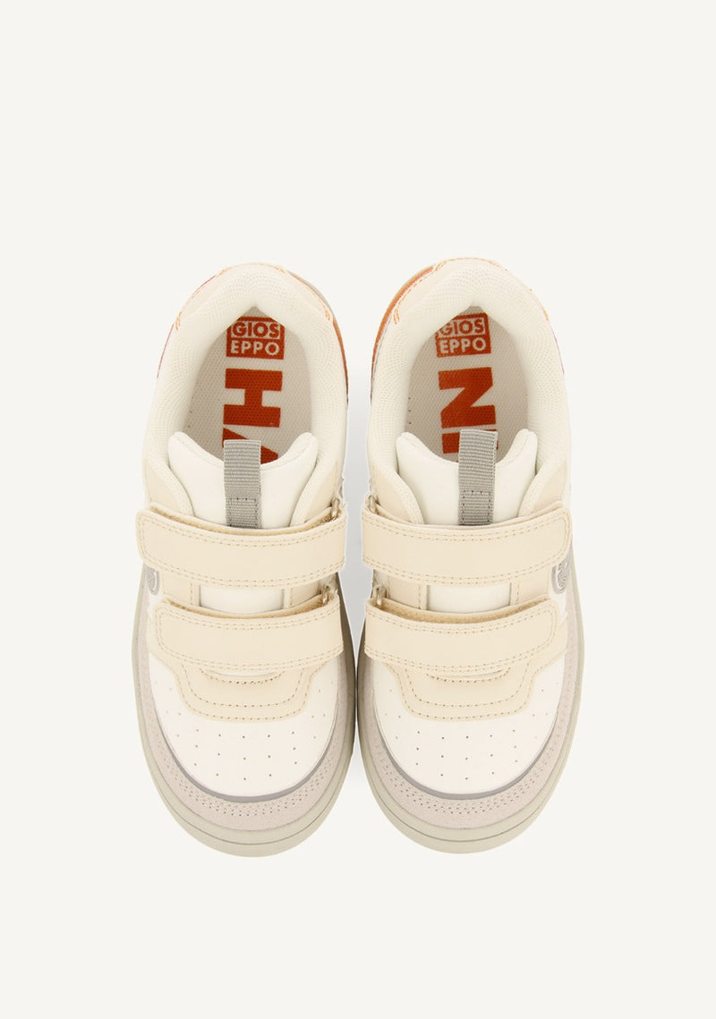 BASKET STYLE SPORTS SHOES