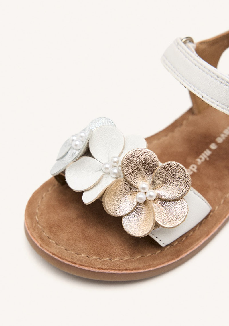 LEATHER FLOWER SANDALS PEEKSVILLE