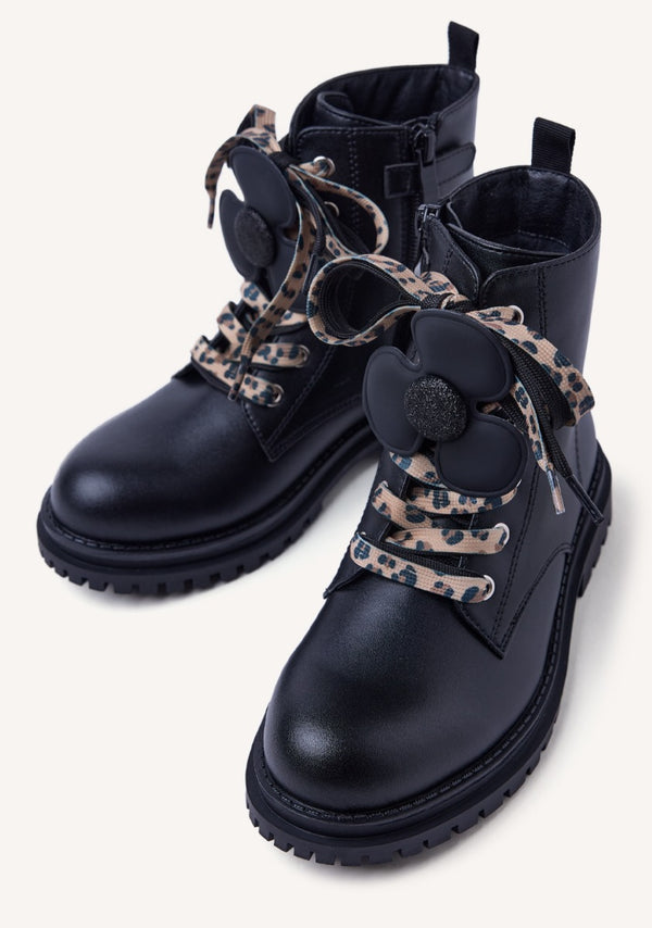 BOTAS FLOR MULLIKEN