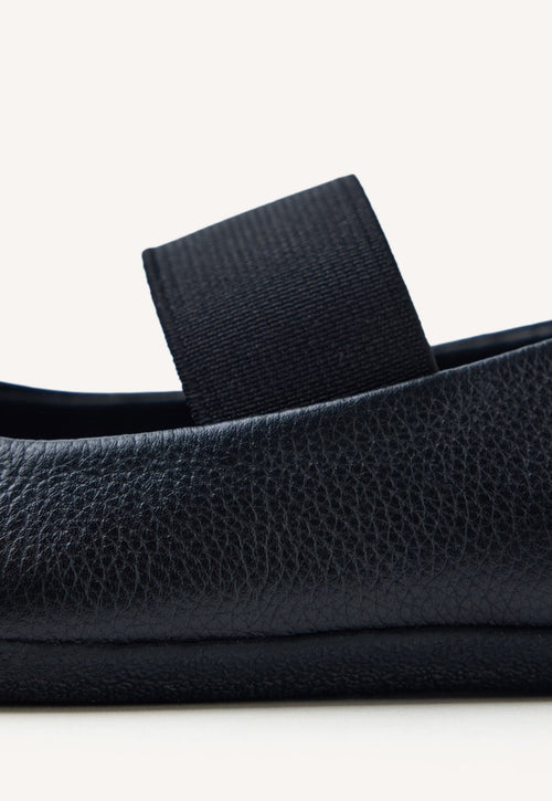 GIOSEPPO BAREFOOT - LEATHER SCHOOL BALLERINAS CORUNNA