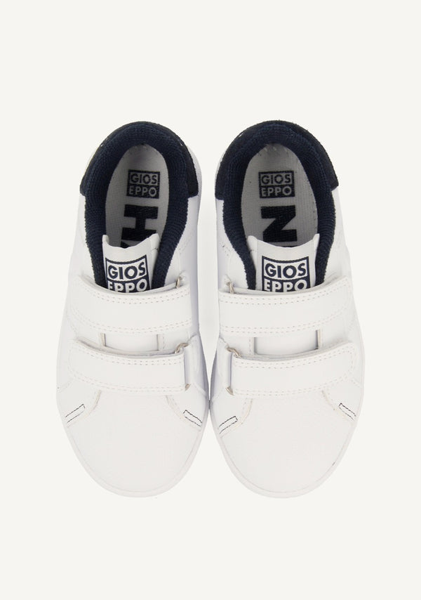 SNEAKERS COLEGIALES BLANCAS CON DETALLE EN AZUL MARINO Y DOBLE CIERRE AJUSTABLE VOLSK