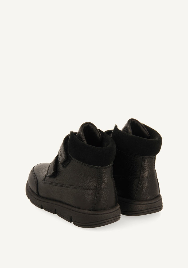 BOTINES COLEGIALES PIEL SAUNTE