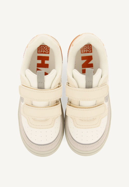 BASKET STYLE SPORTS SHOES