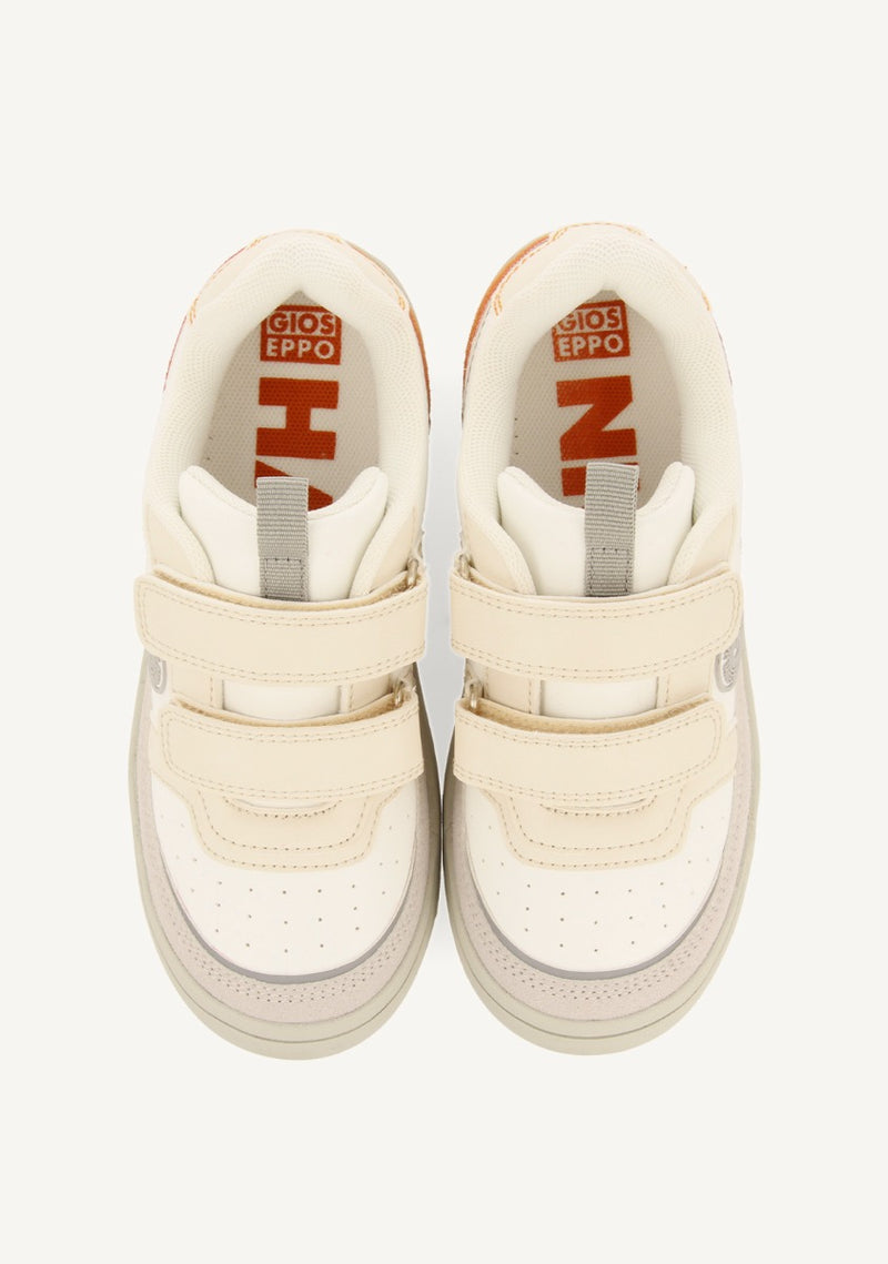 BASKET STYLE SPORTS SHOES